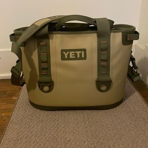Yeti Hopper 20